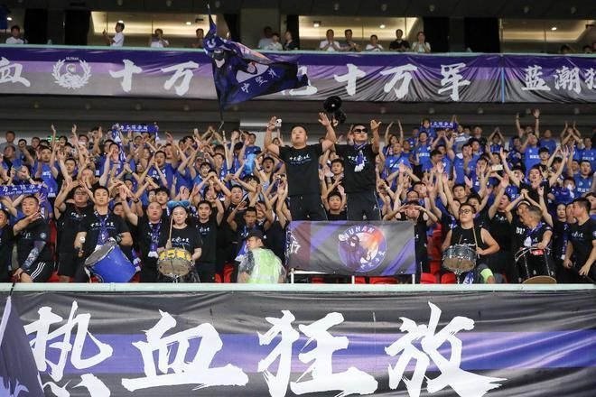 BOYU SPORTS媒体人热议中超冠军无人接盘：别走苏宁夺